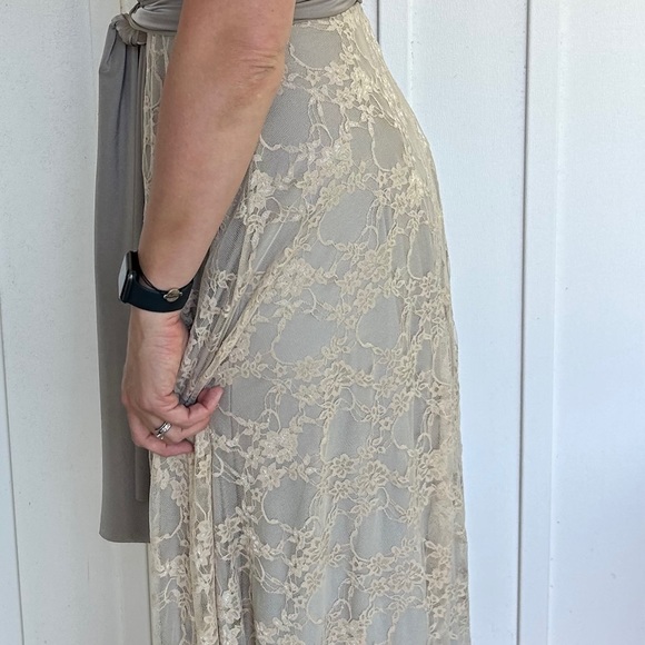 Lace Infinity Convertible Dress - Picture 12 of 14